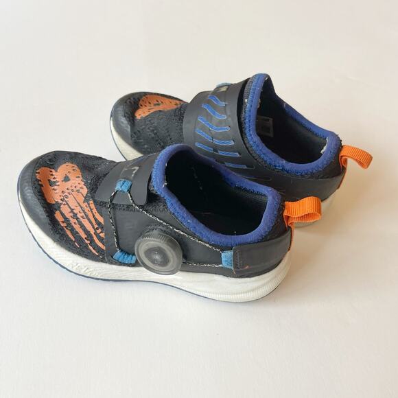 New Balance Boa Fit Sneakers - Picture 1 of 8